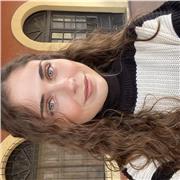 Graduada en Química, con ganas de transmitir todos mis conocimientos, pudiendo así dar apoyo a quien lo necesite.